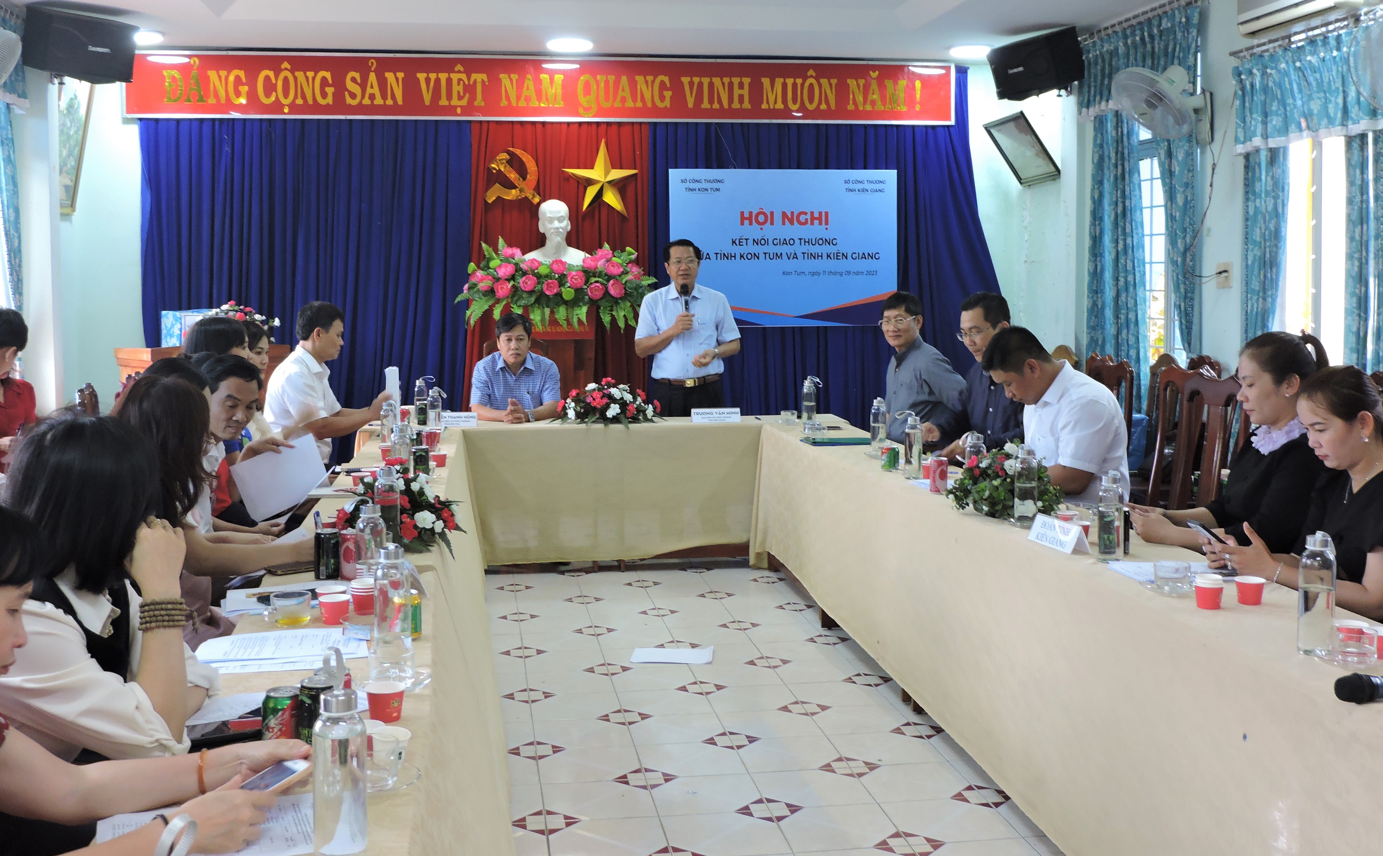Hội nghị kết nối cung- cầu hàng hóa tỉnh Kon Tum và tỉnh Kiên Giang