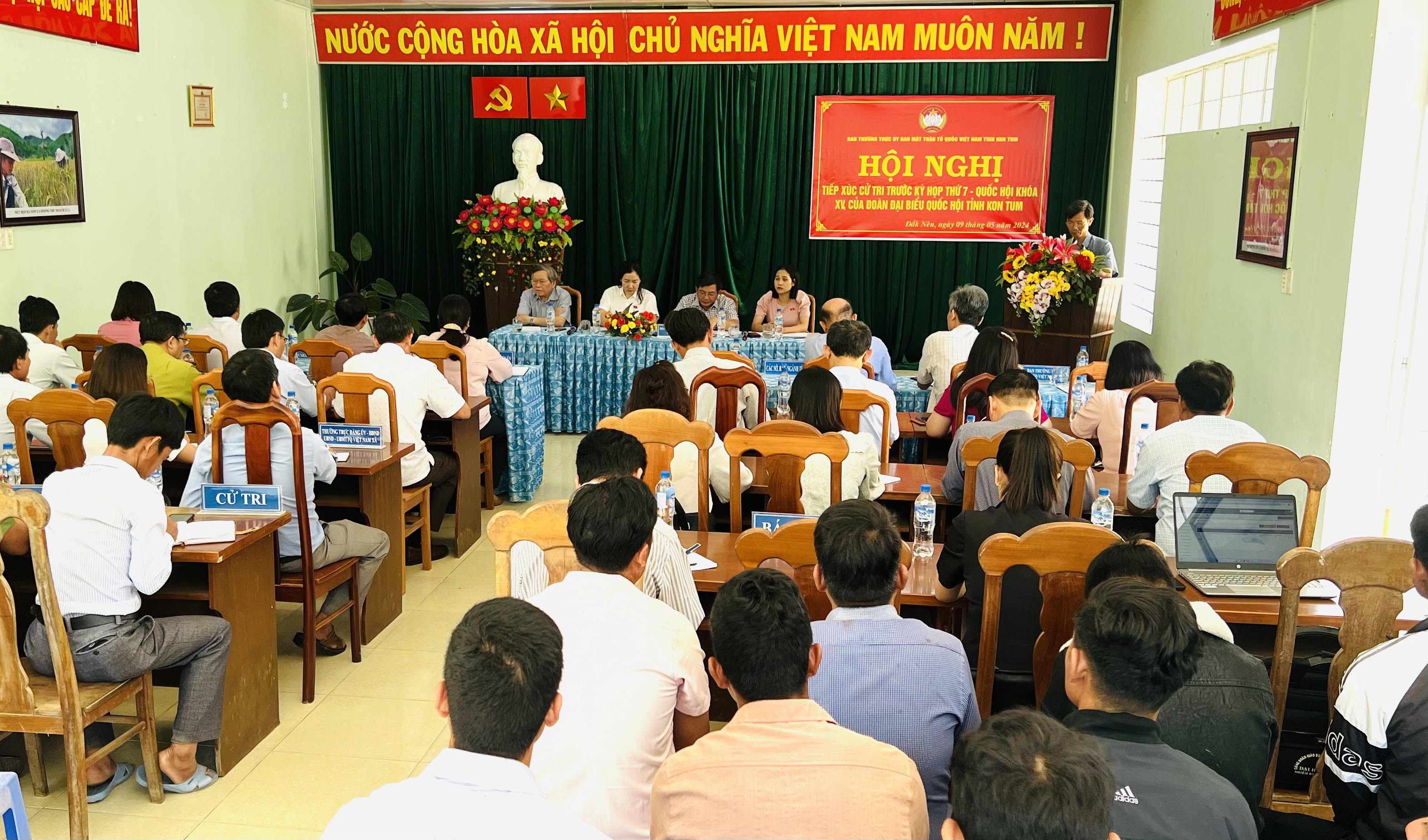 Đoàn ĐBQH tỉnh tiếp xúc cử tri tại huyện Kon Plông