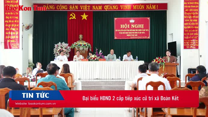 Đại biểu HĐND 2 cấp tiếp xúc cử tri xã Đoàn Kết