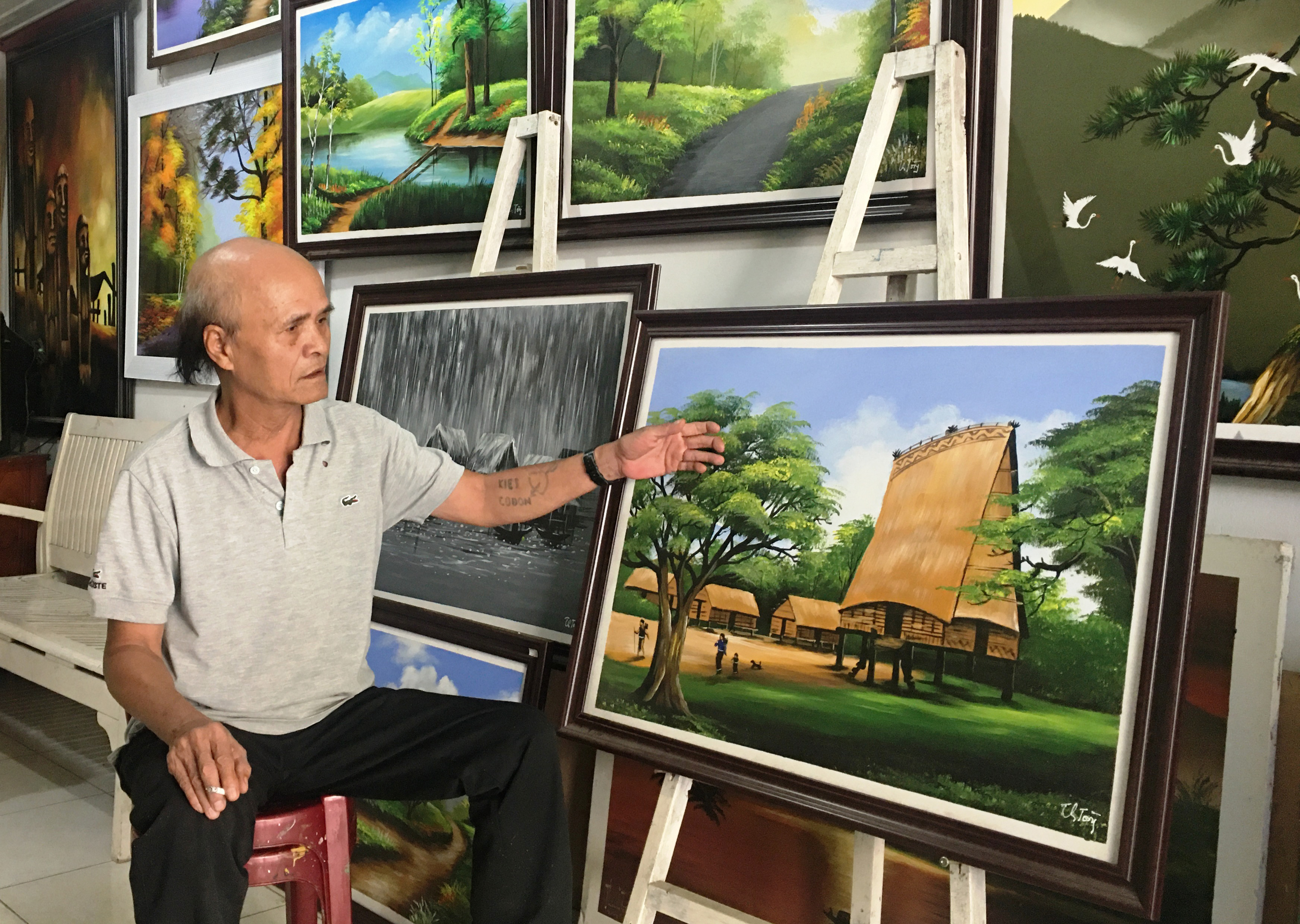 Họa sĩ Nguyễn Thanh Tòng là một tài năng nổi tiếng trong ngành nghệ thuật của Việt Nam. Với phong cách vẽ chân thật và sắc nét, các tác phẩm của ông mang đậm nét độc đáo và ấn tượng.